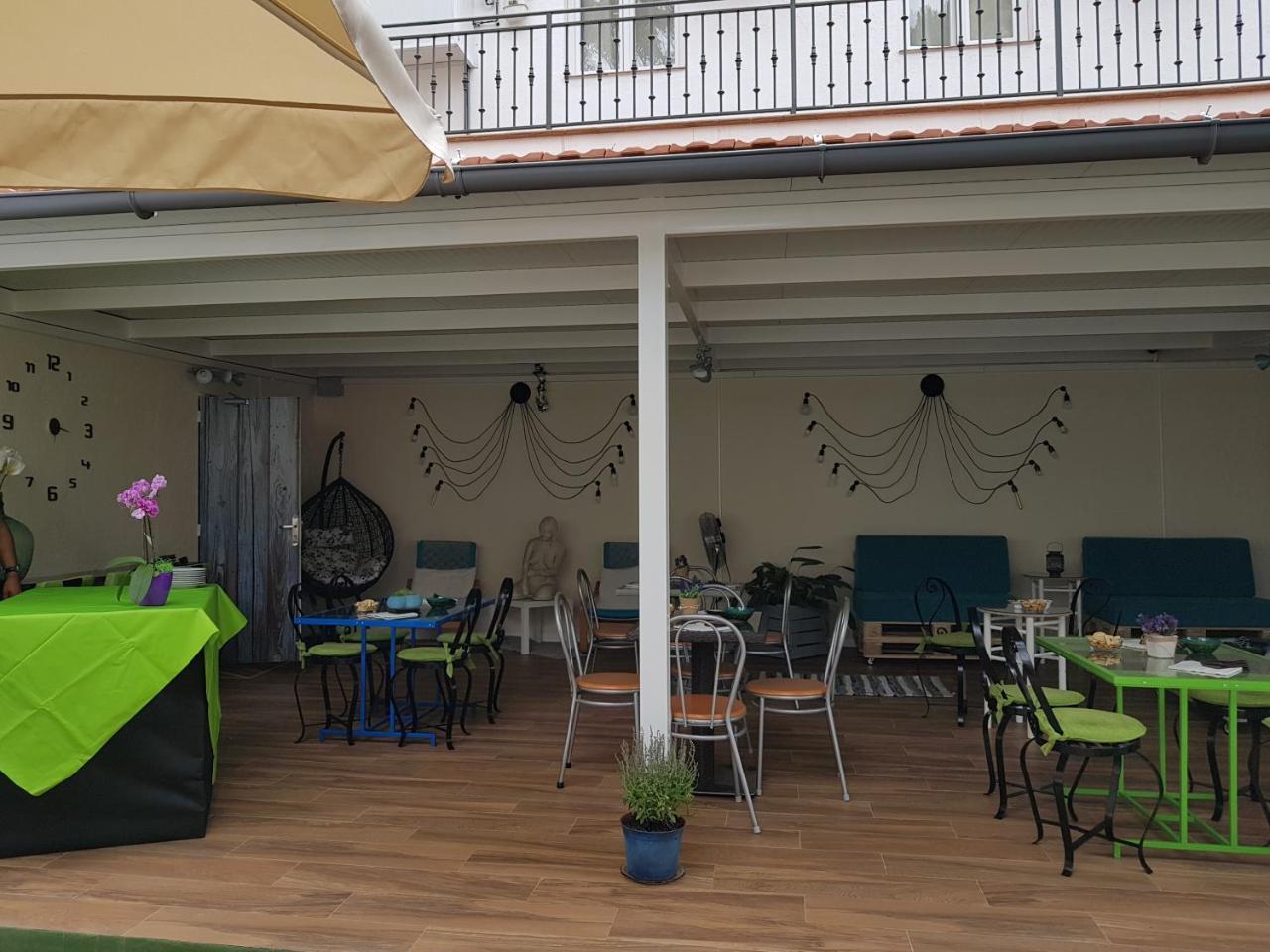 Casa De Huespedes Con Encanto El Sueno Del Quijote 알칼라데에나레스 외부 사진